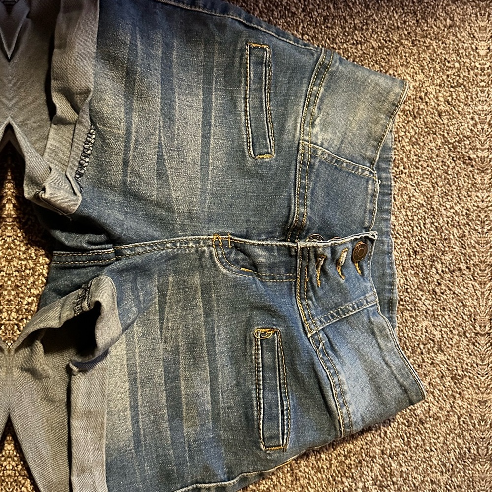 Women’s Jean shorts